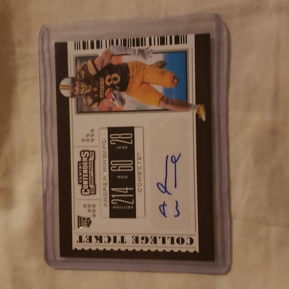 Other - Rookie autograph card